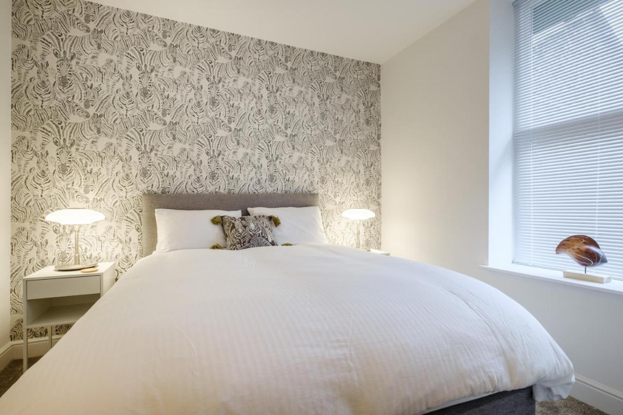 Flat 2, The Old Antiques Warehouse - Free Off-Site Health Club Access With Pool, Sauna, Steam Room & Gym Bowness-on-Windermere Kültér fotó